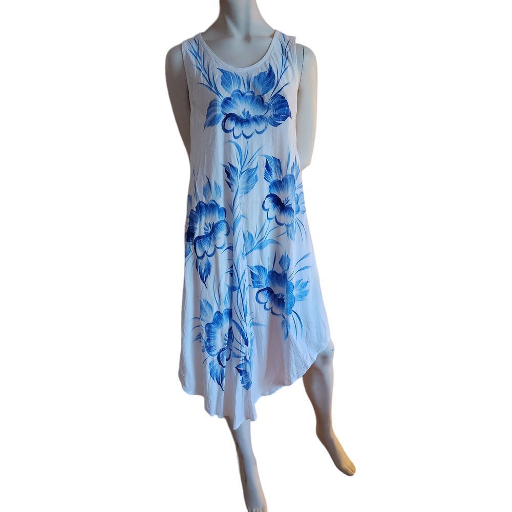 Sleeveless Seven Islands Midi Summer/Vacation Dress White Rayon Froral Front